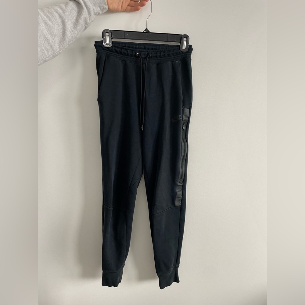Nike Black Fitted Sweatpants